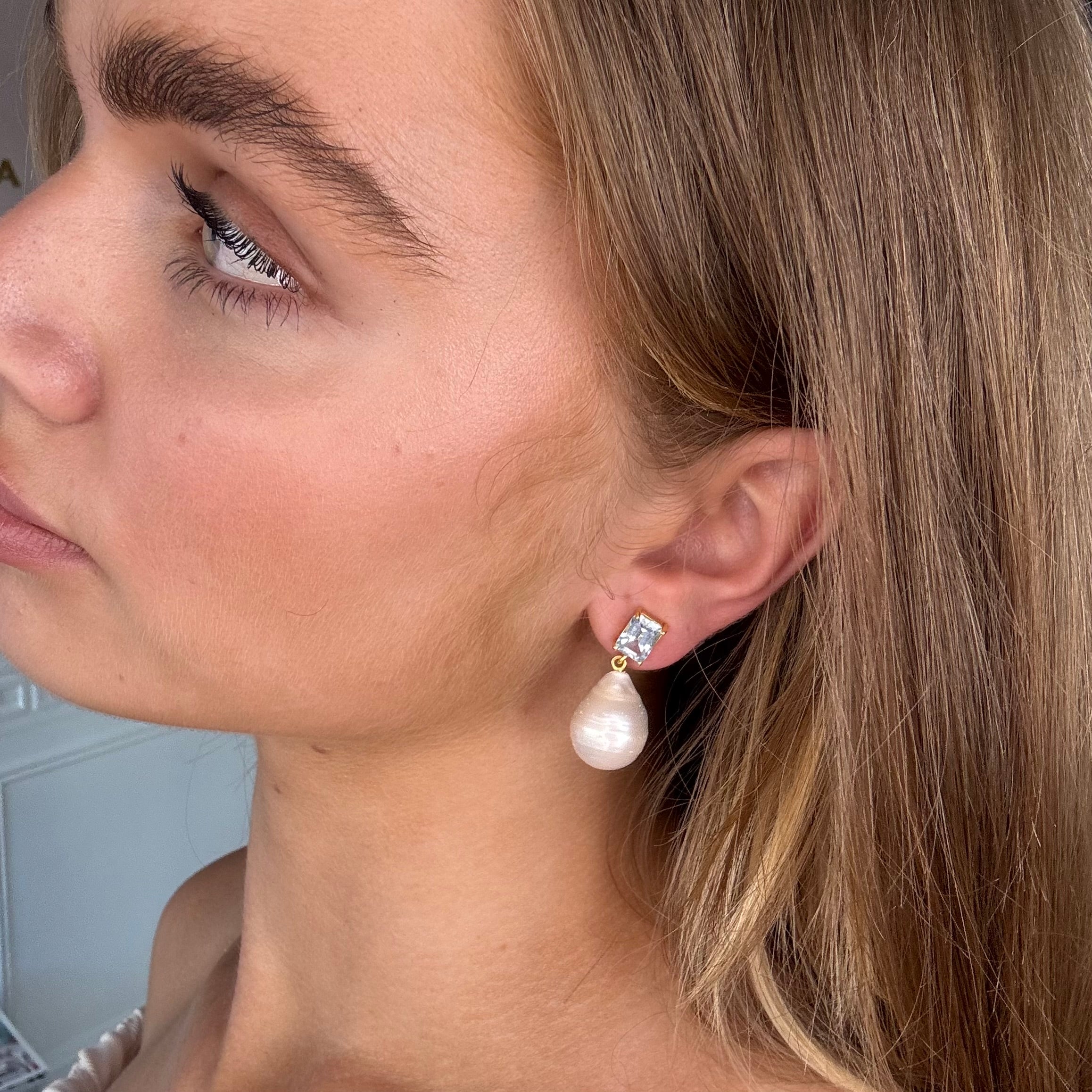 The Bellen: Baroque Pearl Earrings