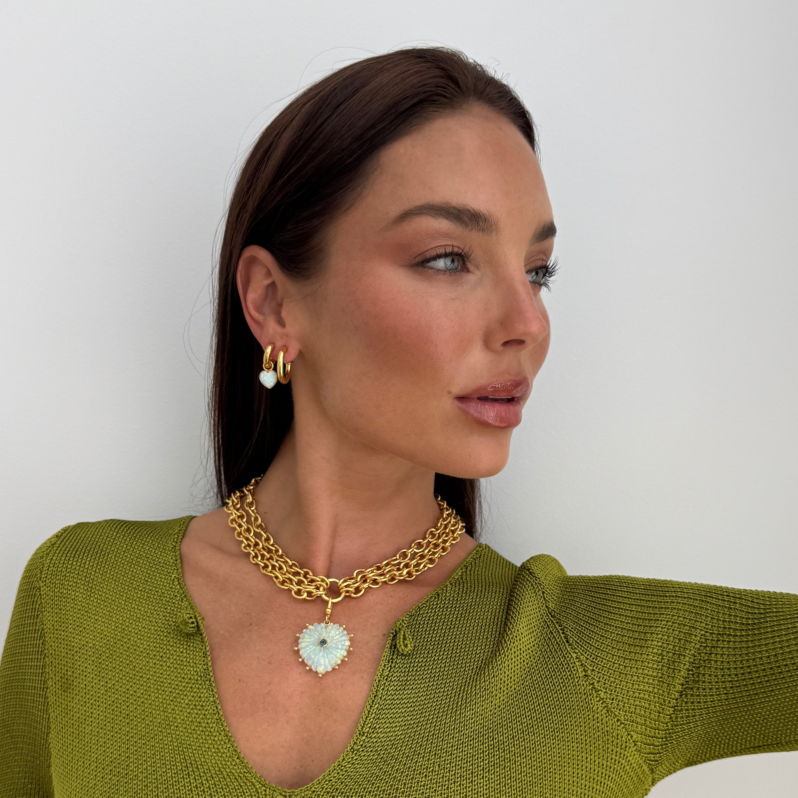 The Meg: Multi Chain Choker