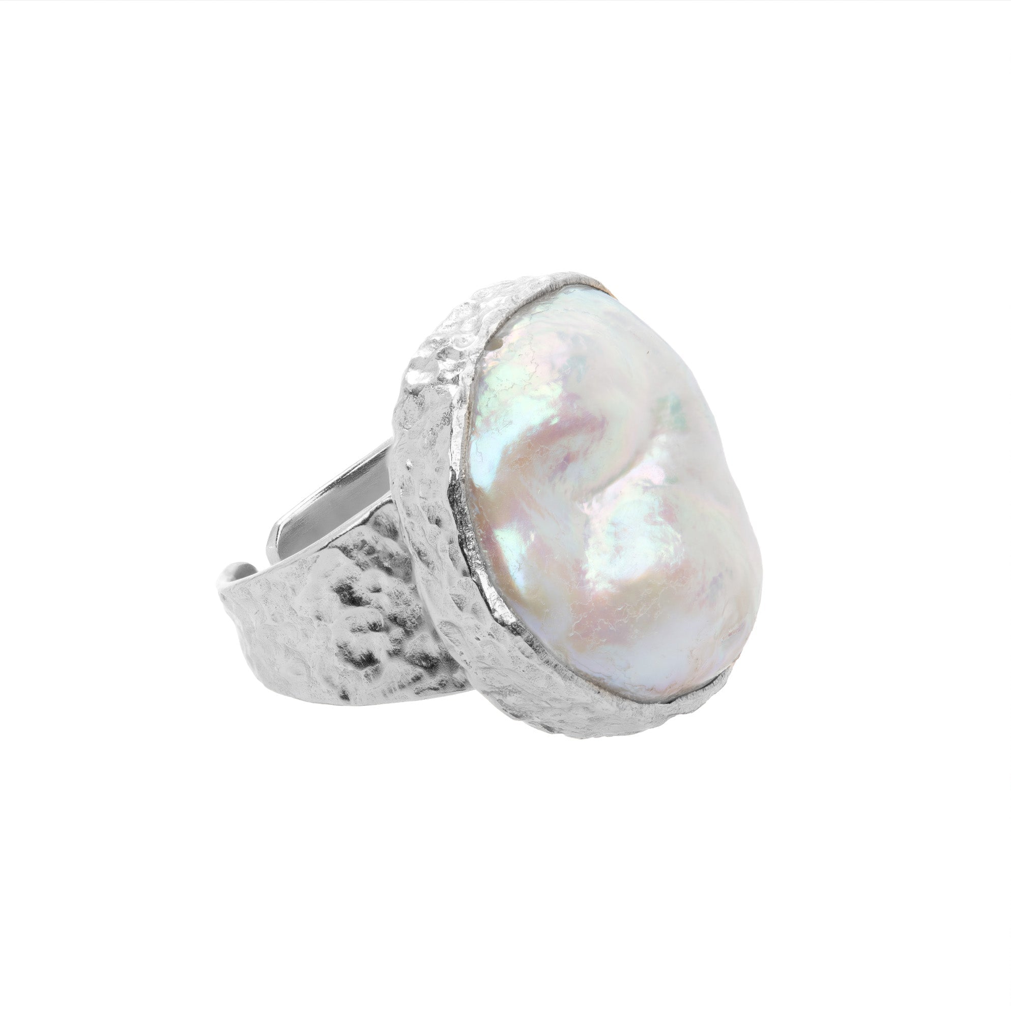 The Sandra: Large baroque pearl hammered band ring