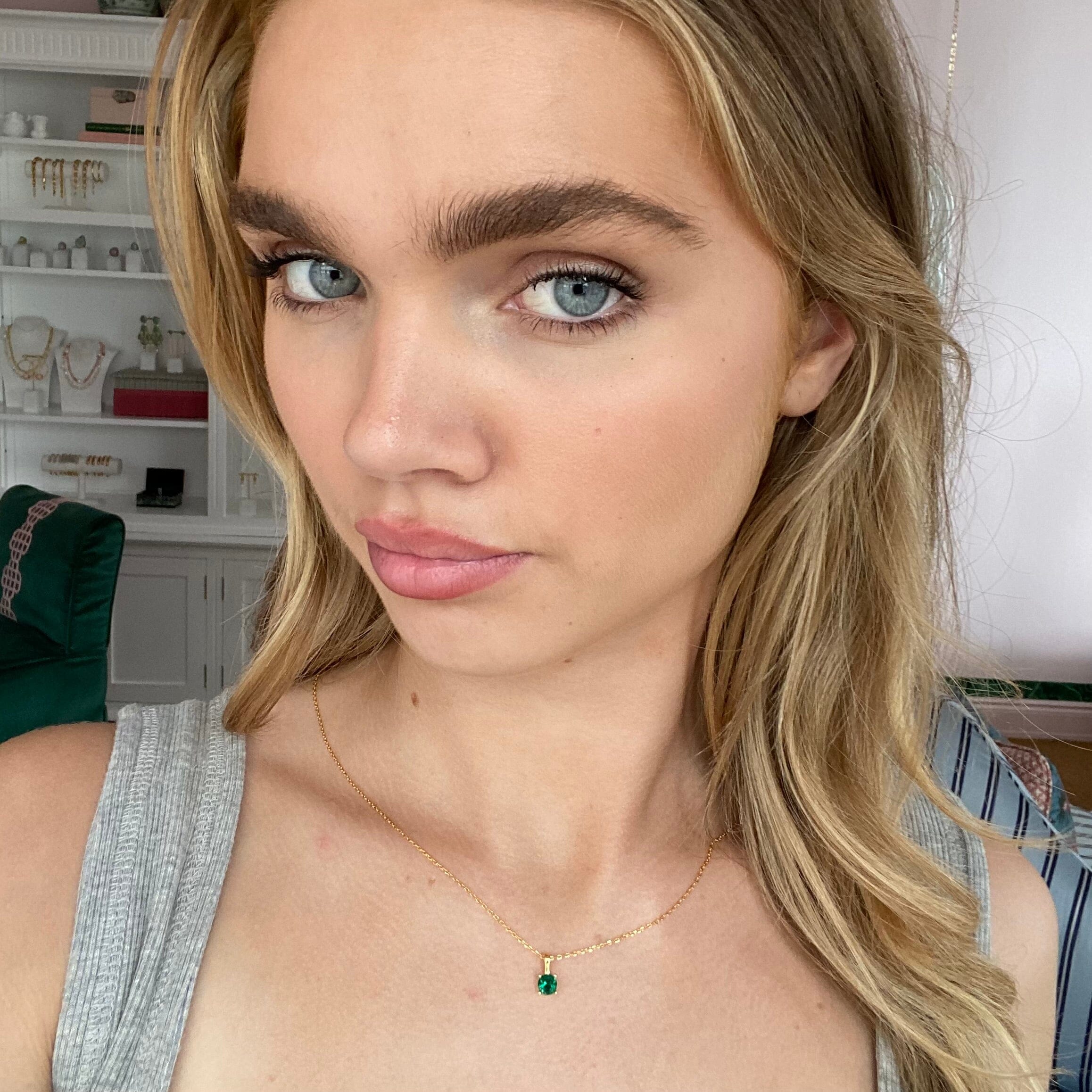 THE BIRTHSTONE COLLECTION (May) Jimena Alejandra