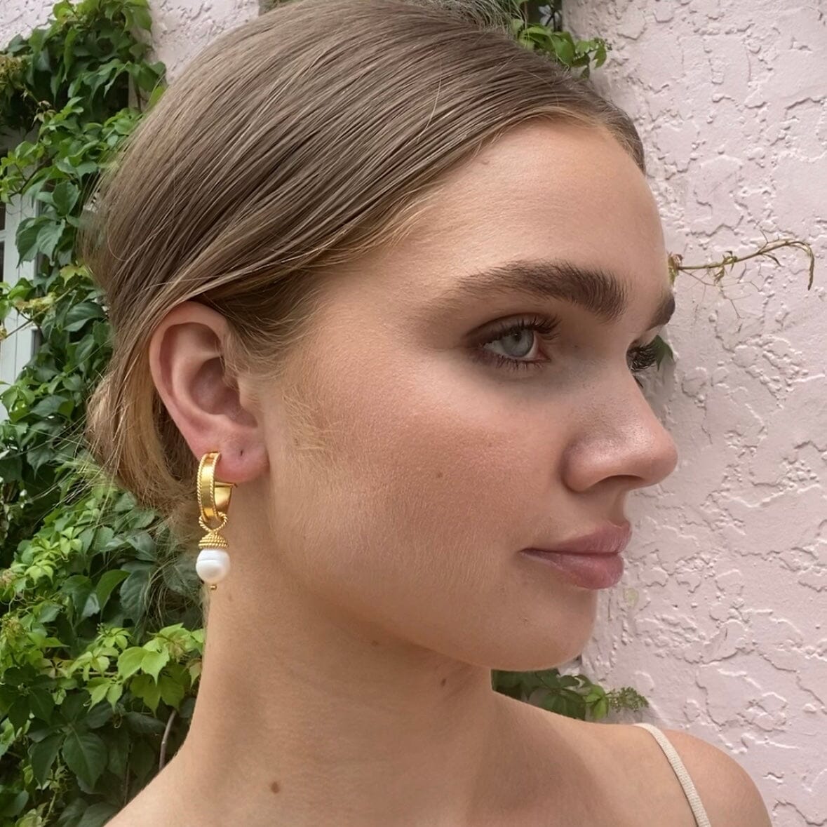 THE HAZEL Jimena Alejandra