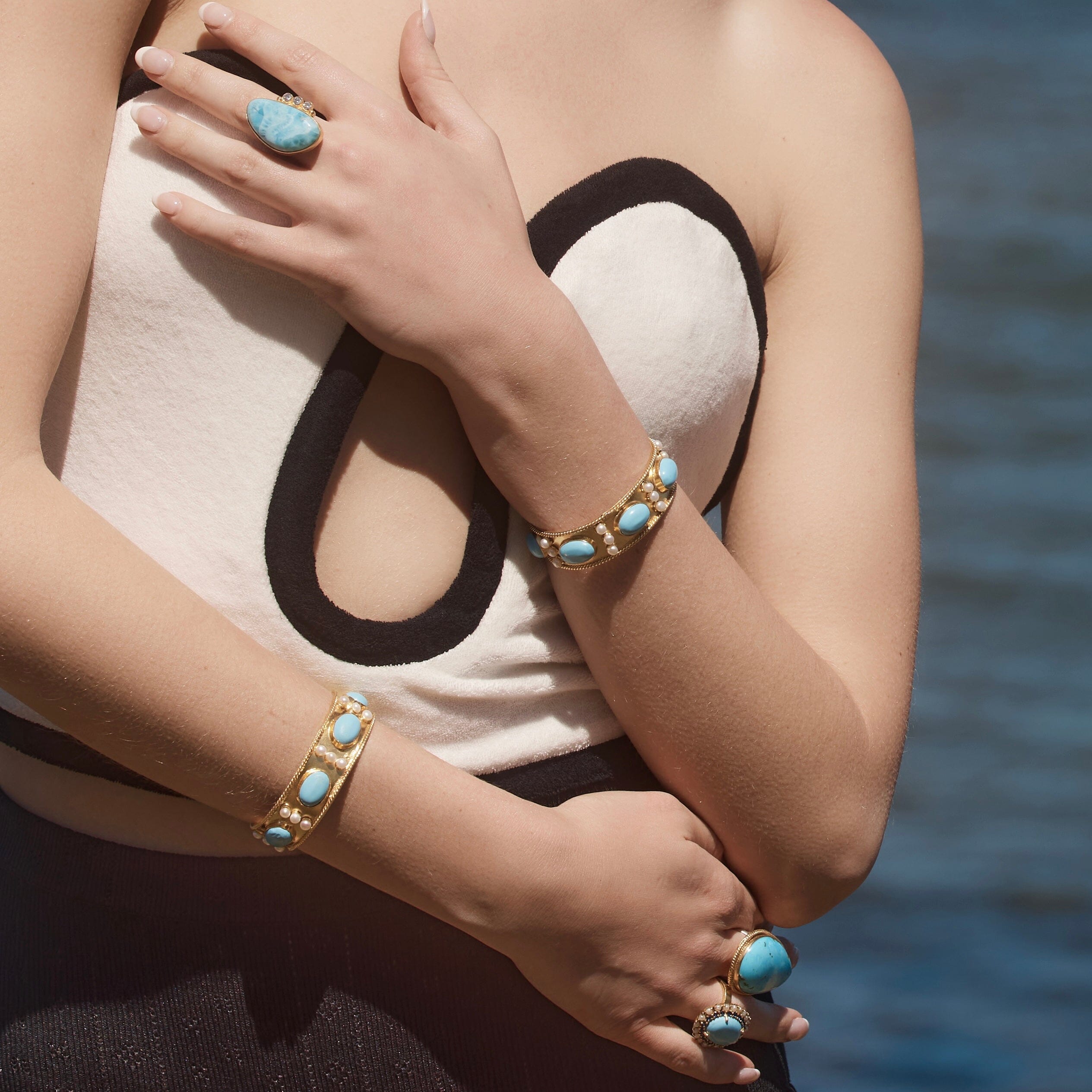 THE VIVIENE (Turquoise) Jimena Alejandra