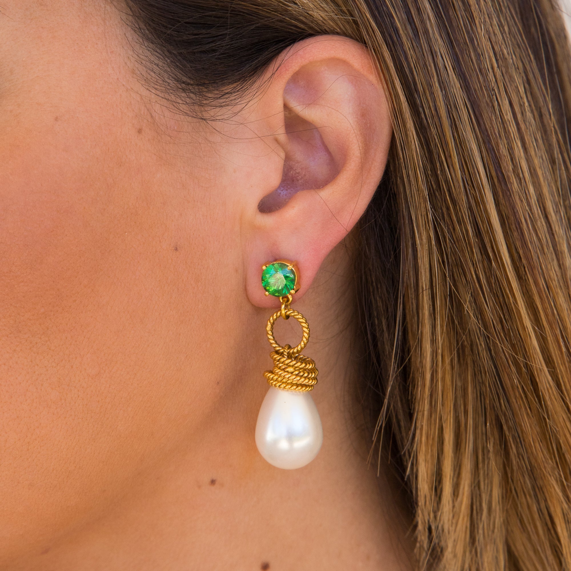 THE CLARISSA (Emerald & Pearl) Earrings Jimena Alejandra