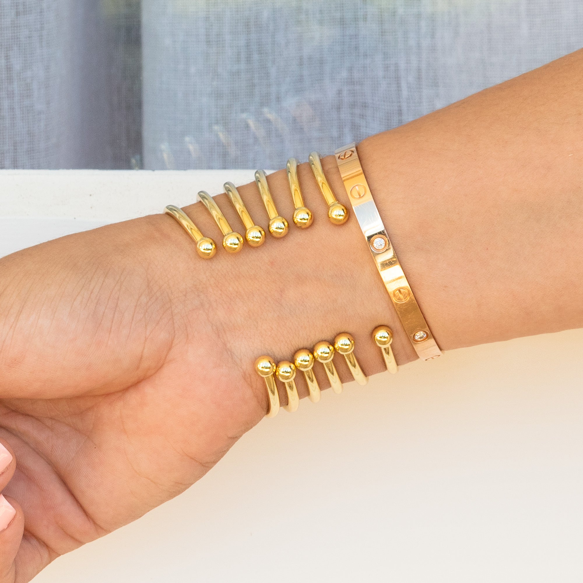 THE GWENYTH (Peach Moonstone) Bracelets Jimena Alejandra