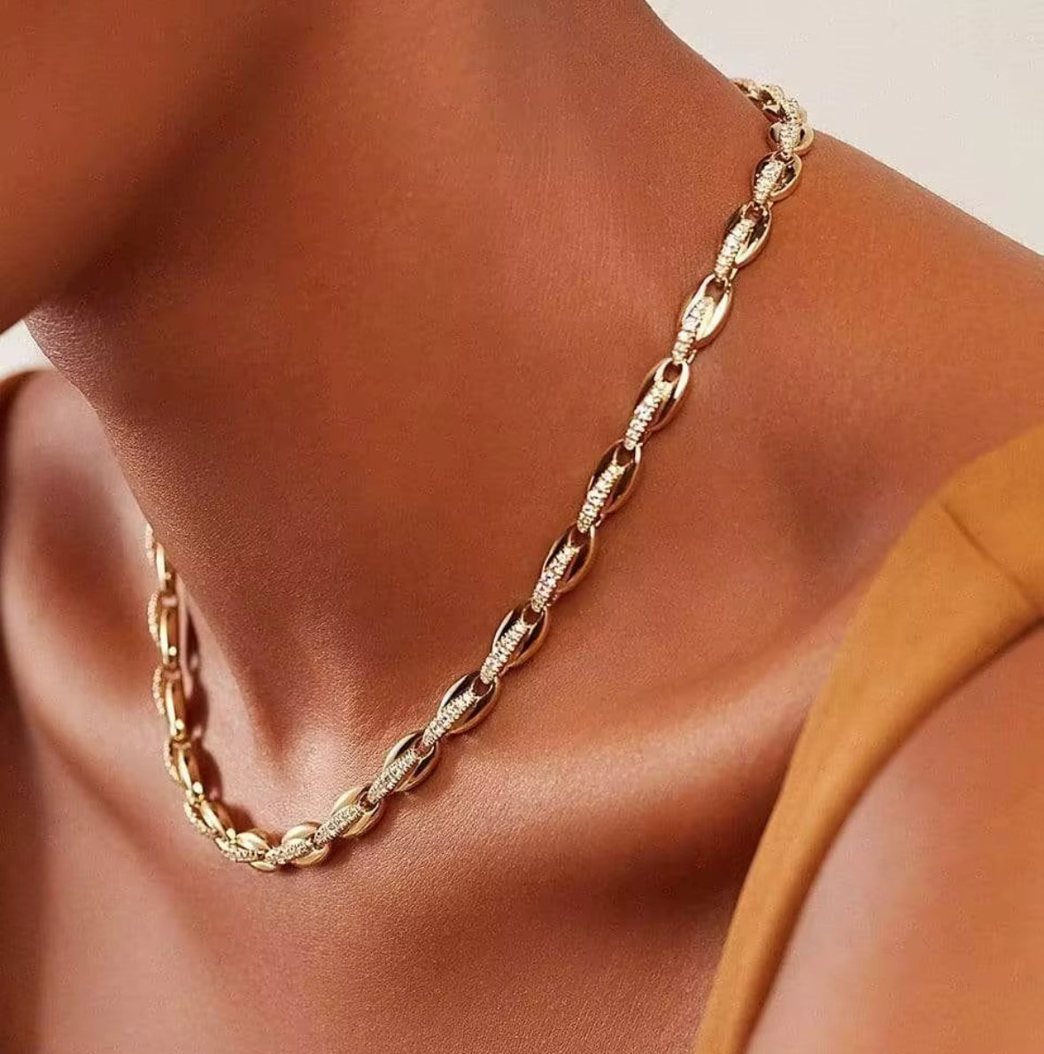 White Topaz Tennis Necklace: The Faye
