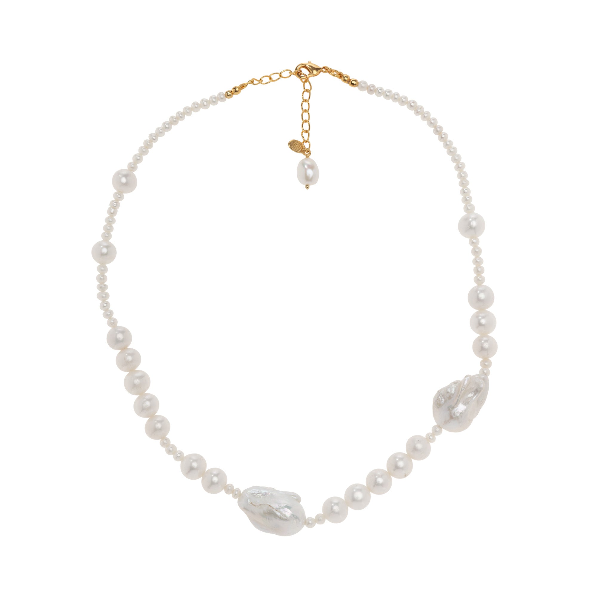 The Camilla: White Baroque & round pearl necklace