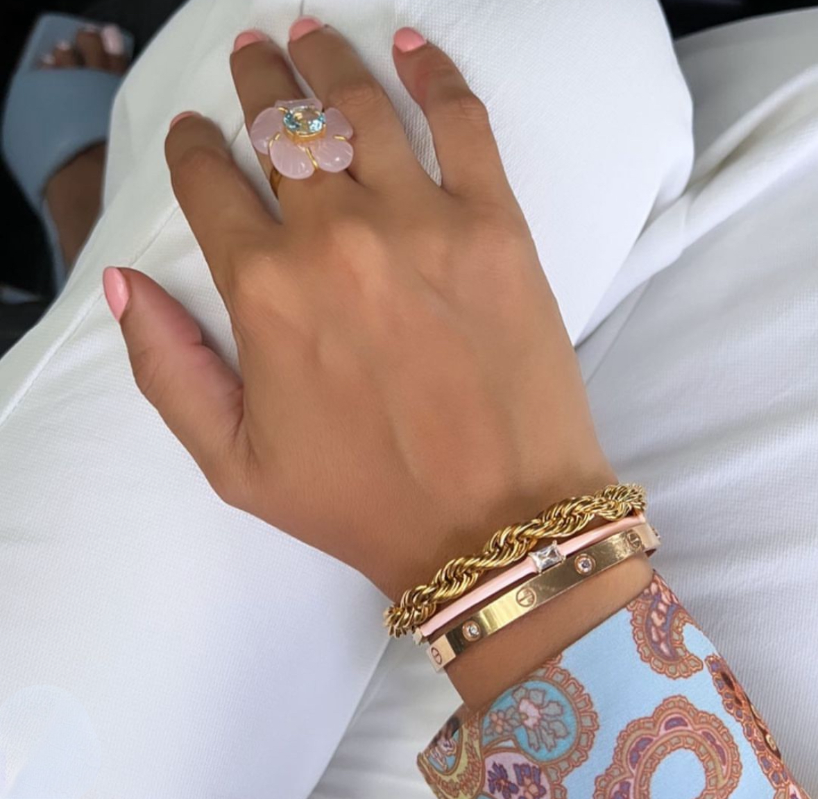 Twisted Rope Gold Link Bracelet: Sophia