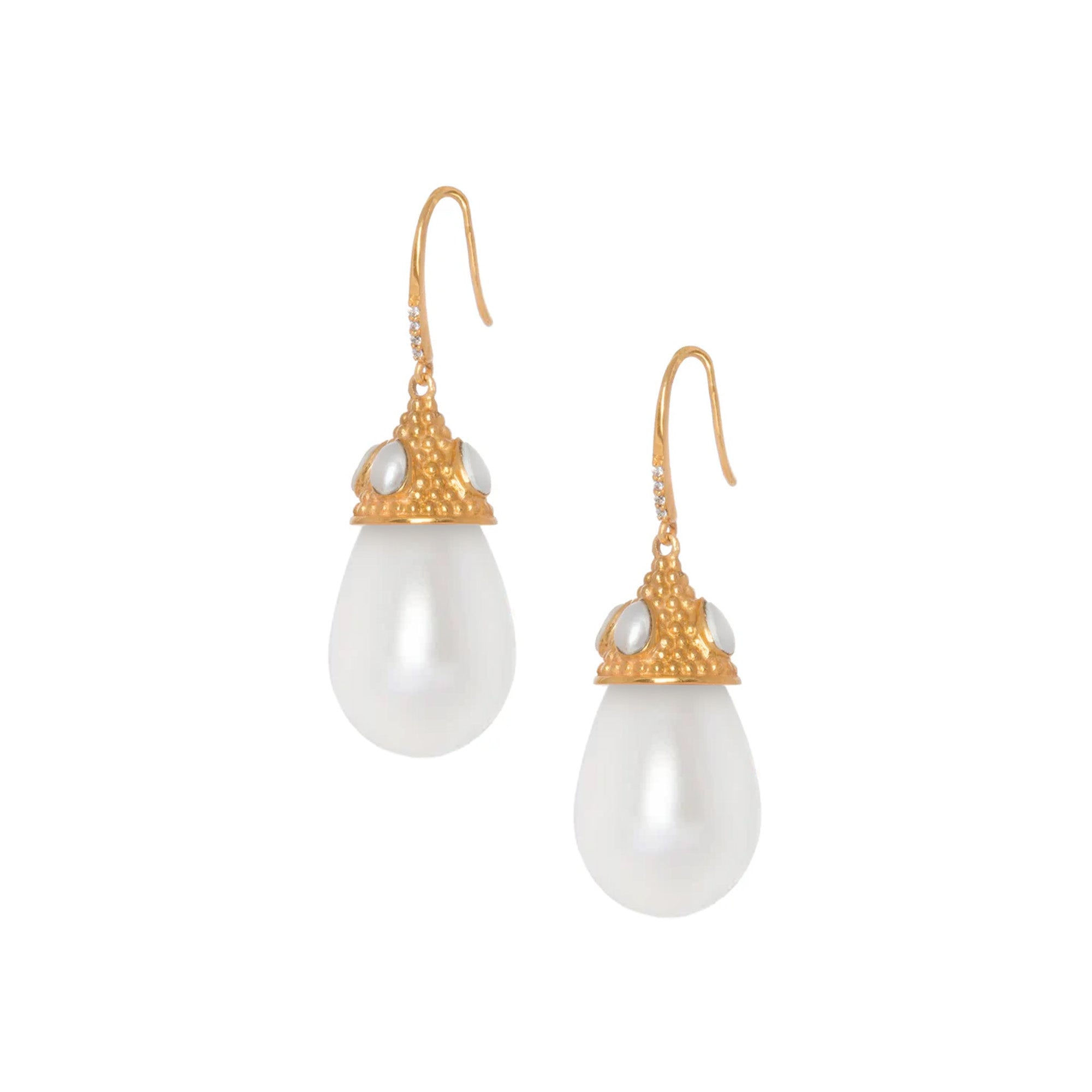 Pearl Drop Earrings: The Casilda