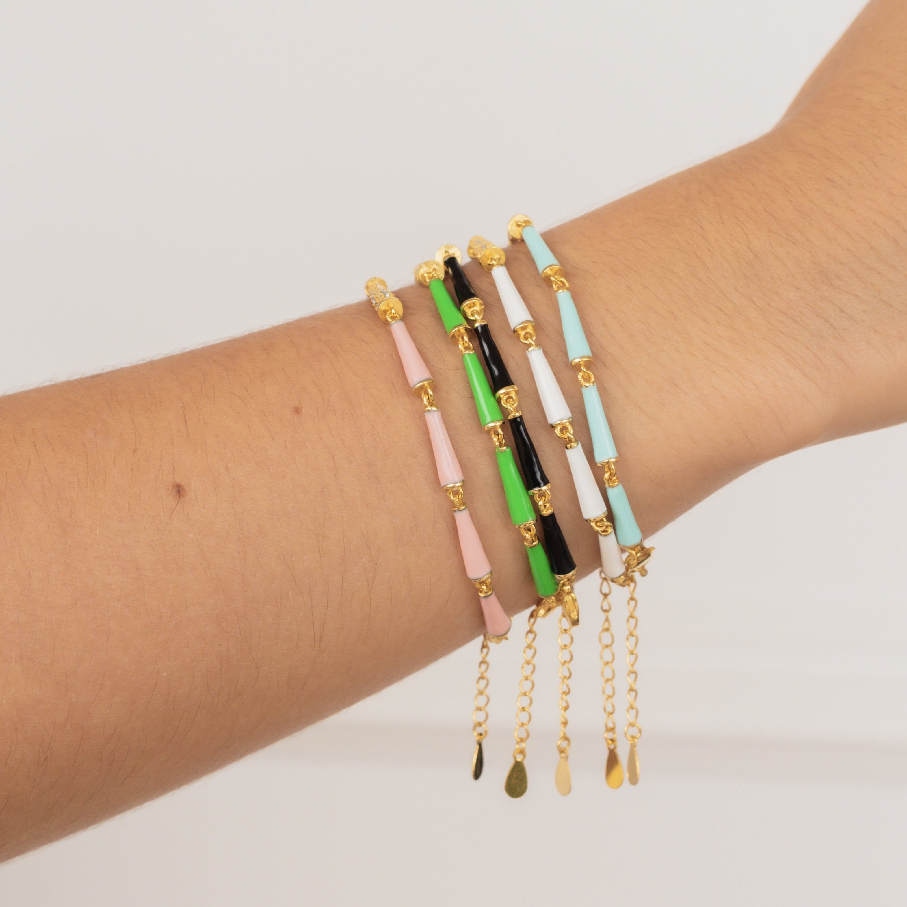 THE ALAIA (White) Bracelets Jimena Alejandra 
