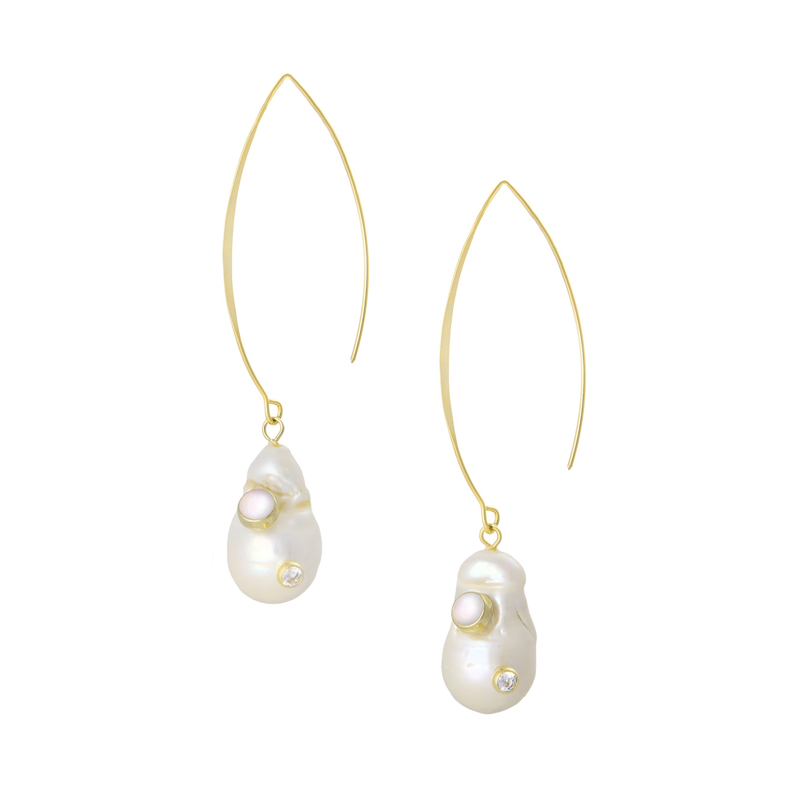 THE AUDREY (Pearl) Earrings Jimena Alejandra 