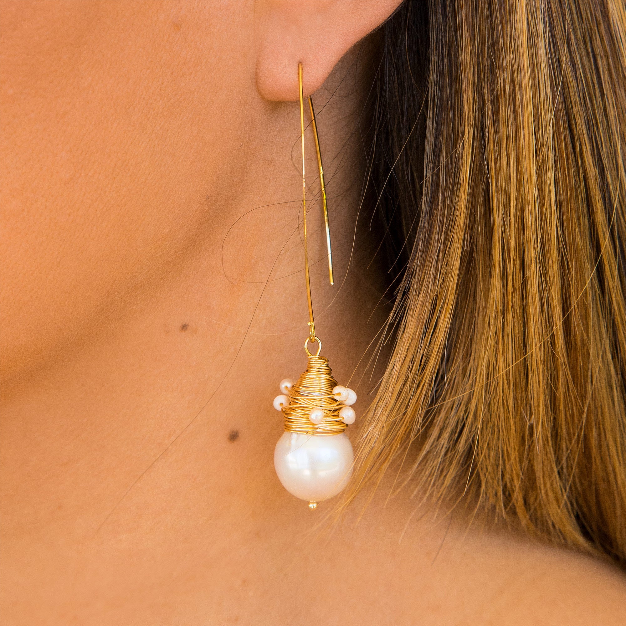 THE MAREE (Pearl) Earrings Jimena Alejandra 